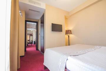 Фото номера Улучшенный люкс Отель Marionn Hotel г. Тбилиси 3