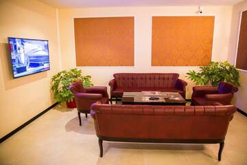 Фото номера Улучшенный двухместный номер с 1 кроватью Отель Marionn Hotel г. Тбилиси 32