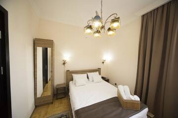 Фото номера Двухместный номер эконом-класса с 1 кроватью Отель Log Inn Boutique Hotel г. Тбилиси 5