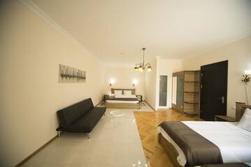Фото номера Улучшенный семейный номер Отель Log Inn Boutique Hotel г. Тбилиси 12