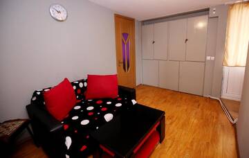 Фото номера Апартаменты с балконом Гостевой дом Guest House Zatika г. Тбилиси 4