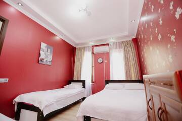 Фото номера Номер с 2 кроватями размера «queen-size» Гостевой дом Guest house Sabina г. Тбилиси 4