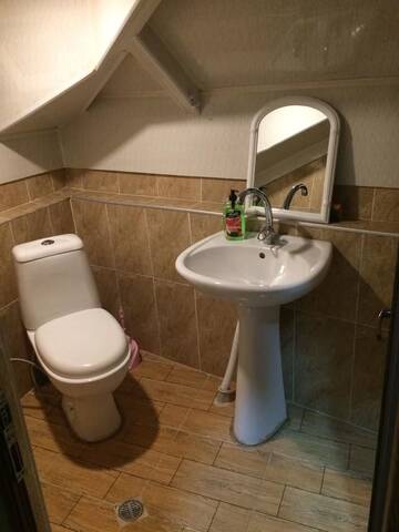 Фото номера Четырехместный номер с ванной Гостевой дом Guest house Sabina г. Тбилиси 2