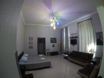 Фото номера Семейный люкс с балконом Отель Hotel Imaginarium г. Тбилиси 2