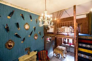 Фото номера Улучшенный семейный номер Отель Tiflis Inn Boutique Hotel г. Тбилиси 6