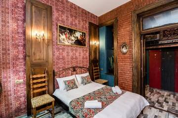 Фото номера Семейный люкс Отель Tiflis Inn Boutique Hotel г. Тбилиси 2