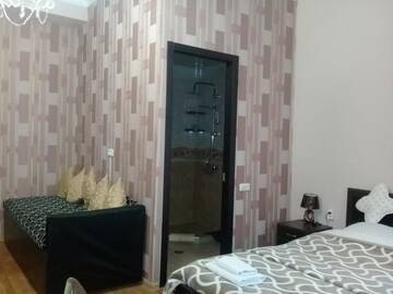 Фото номера Люкс с 1 спальней Гостевой дом Guest house Lusia г. Тбилиси 7