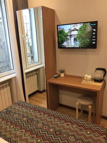 Фото номера Двухместный номер с 1 кроватью Отель Downtown Hotel Tbilisi г. Тбилиси 29