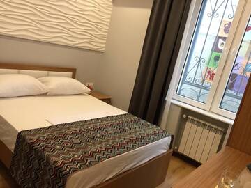 Фото номера Двухместный номер с 1 кроватью Отель Downtown Hotel Tbilisi г. Тбилиси 13