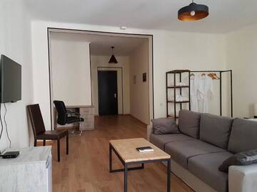 Фото номера Четырехместный номер с балконом Отель House 4Rest г. Тбилиси 7