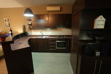 Фото номера Стандартный двухместный номер с 1 кроватью Отель The Family Hotel г. Тбилиси 11