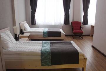 Фото номера Стандартный двухместный номер с 2 отдельными кроватями Отель Hotel Suliko г. Тбилиси 17