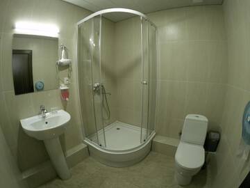 Фото номера Двухместный номер эконом-класса с 1 кроватью Отель Hotel Imperial г. Тбилиси 13