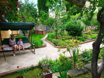 Фото номера Двухместный номер с 1 кроватью Гостевой дом Eco Holiday House г. Тбилиси 28