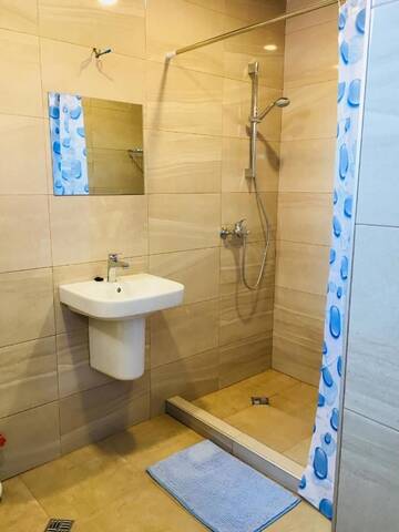 Фото номера Двухместный номер с 1 кроватью Гостевой дом Eco Holiday House г. Тбилиси 9