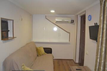 Фото номера Апартаменты с 1 спальней Апарт-отели Apartment Furtseladze г. Тбилиси 23