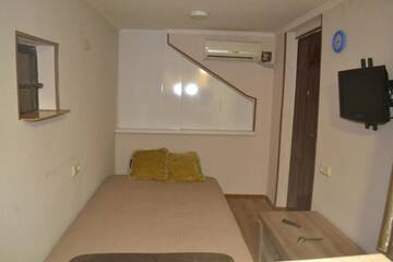 Фото номера Апартаменты с 1 спальней Апарт-отели Apartment Furtseladze г. Тбилиси 24
