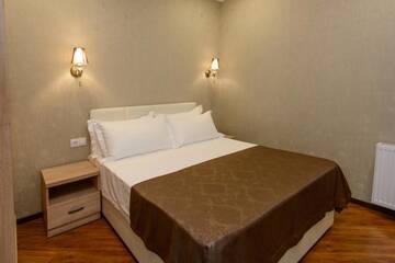 Фото номера Апартаменты с 2 спальнями Отель Apart Hotel MX г. Тбилиси 17
