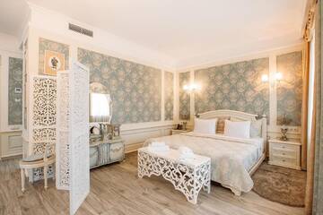 Фото номера Люкс Отель Hotel Aivani Old Tbilisi г. Тбилиси 9