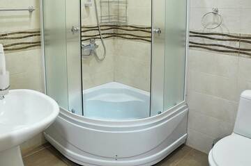 Фото номера Двухместный номер с 2 отдельными кроватями Отель Hotel Alexandra г. Тбилиси 9
