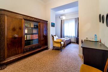 Фото номера Двухместный номер с 1 кроватью и балконом Отель V Park Hotel г. Тбилиси 7
