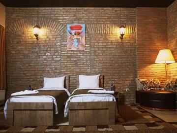 Фото номера Семейный номер Отель Tiflis Hotel г. Тбилиси 2