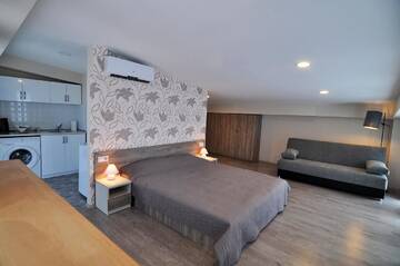 Фото номера Улучшенные апартаменты-студио Апарт-отели Hotel Tbilisi Apart г. Тбилиси 8