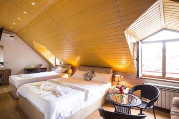 Фото номера Номер Делюкс Отель Hotel Garden House г. Тбилиси 10