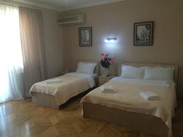 Фото номера Стандартный семейный номер Отель Hotel Doesi г. Тбилиси 4