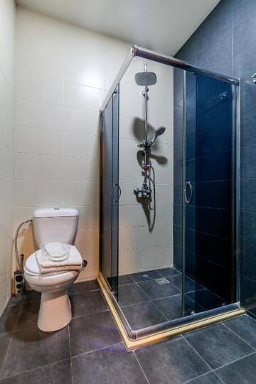 Фото номера Двухместный номер с 1 кроватью Отель Hotel Marlyn г. Тбилиси 3
