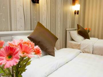 Фото номера Стандартный двухместный номер с 2 отдельными кроватями Отель New Hotel г. Тбилиси 2