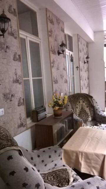Фото номера Трехместный номер с основными удобствами Гостевой дом Guest House On Asatiani г. Тбилиси 13