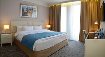 Фото номера Двухместный номер Делюкс с 1 кроватью Отель City Avenue Hotel г. Тбилиси 14