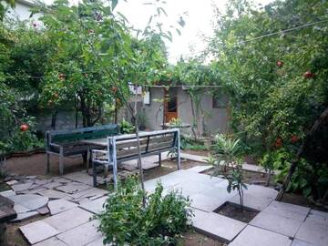 Фото номера Апартаменты с видом на сад Гостевой дом Guest House Beautiful Tbilisi г. Тбилиси 26
