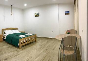 Фото номера Апартаменты с видом на сад Гостевой дом Guest House Beautiful Tbilisi г. Тбилиси 37