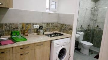 Фото номера Апартаменты с видом на сад Гостевой дом Guest House Beautiful Tbilisi г. Тбилиси 42