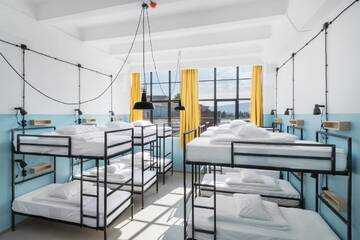 Фото номера Кровать в общем 6-местном номере для женщин Отель Fabrika Hostel &amp; Suites г. Тбилиси 2