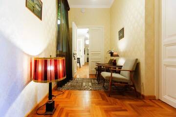 Фото номера Двухместный номер Делюкс с 1 кроватью и балконом Отель Bloom Boutique Hotel г. Тбилиси 2