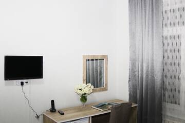 Фото номера Двухместный номер с 2 отдельными кроватями Отель Hotel Residence Hill г. Тбилиси 6