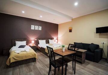 Фото номера Трехместный номер Делюкс Отель Hotel Nabadi г. Тбилиси 3