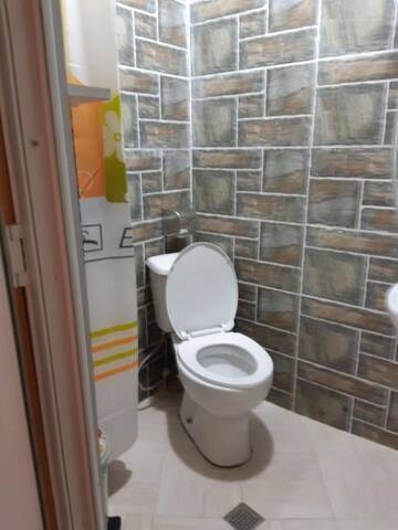 Фото номера Двухместный номер эконом-класса с 1 кроватью Мини-отель Hotel Butik г. Тбилиси 5