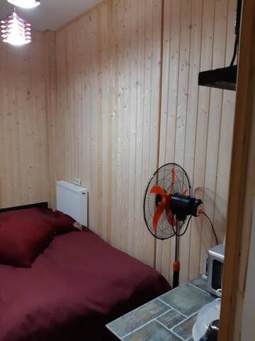 Фото номера Двухместный номер эконом-класса с 1 кроватью Мини-отель Hotel Butik г. Тбилиси 23