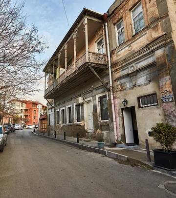 Фото номера Семейный номер Делюкс Гостевой дом Pheasant Home in Old Tbilisi г. Тбилиси 8