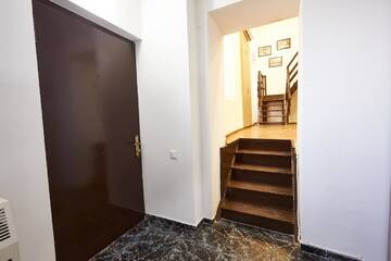 Фото номера Семейный номер Делюкс Гостевой дом Pheasant Home in Old Tbilisi г. Тбилиси 6