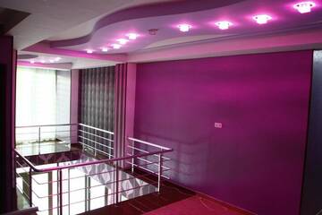 Фото номера Стандартный одноместный номер с душем Отель Hotel Kourosh г. Тбилиси 4