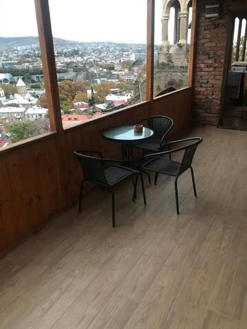Фото номера Апартаменты с балконом Дома для отпуска Bethlehem Terrace г. Тбилиси 3