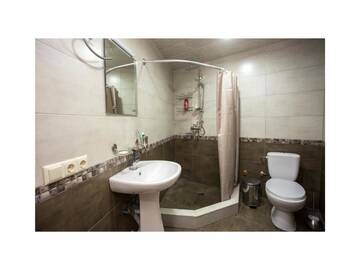 Фото номера Апартаменты с балконом Дома для отпуска Bethlehem Terrace г. Тбилиси 17