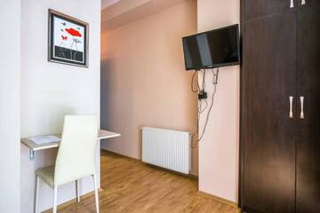 Фото номера Двухместный номер с 2 отдельными кроватями Отель Shatell г. Тбилиси 4