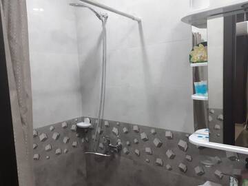 Фото номера Двухместный номер с 1 кроватью, вид на сад Отель Mimino T&amp;G г. Тбилиси 11