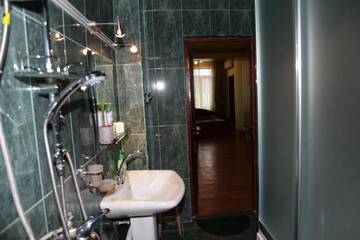 Фото номера Апартаменты в пентхаусе Отель Mia B&amp;B Old Tbilisi г. Тбилиси 10